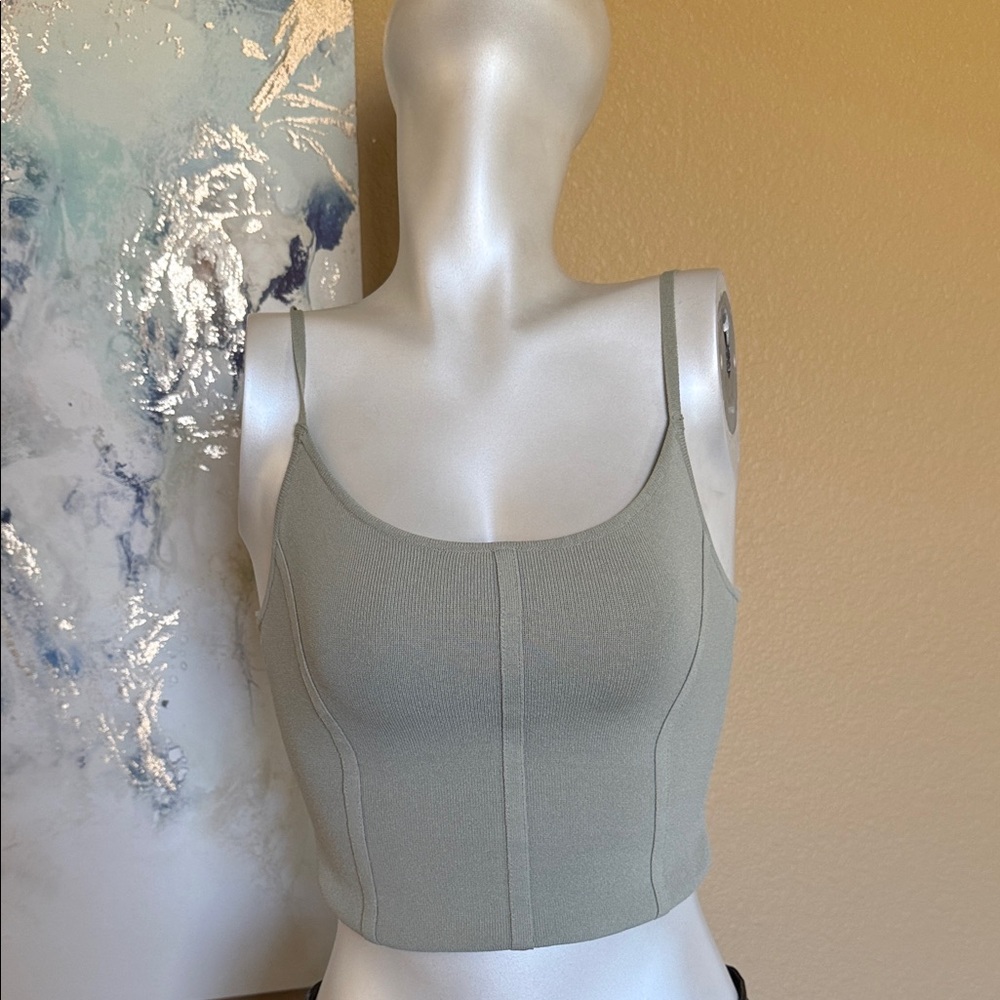 Women's Scoop Neck Cropped Tank Top - Sage Green